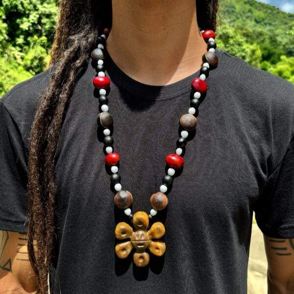 Collar: Sol Hayuya
